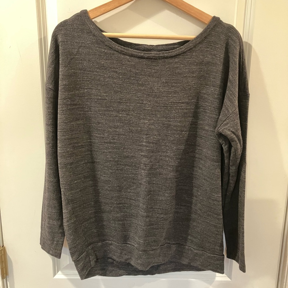 🎉 3/$15 Lou & Grey Open Back Sweatshirt L